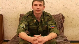 Русский солдат надрочил длинный член на секс кастинге за деньги